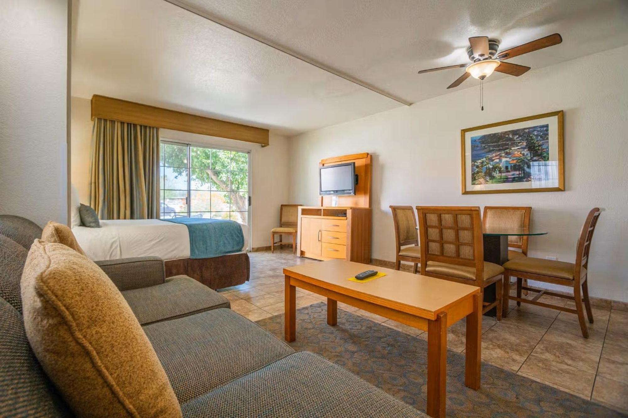 Desert Breezes Resort Palm Desert Exterior photo